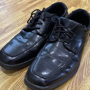 Deer Staggs Boys Dress Shoes - Size 7